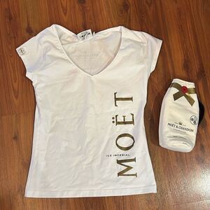 Moet & Chandon women's Lyra short sleeve T-shirt size S with champagne holder ba